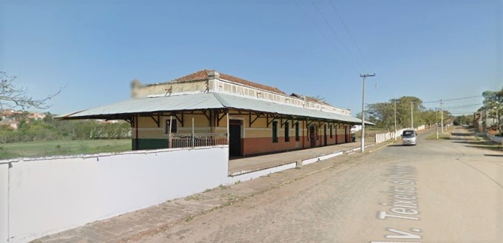 Jacarezinho-Estação-Ferroviária-Imagem-Google-Street-View3