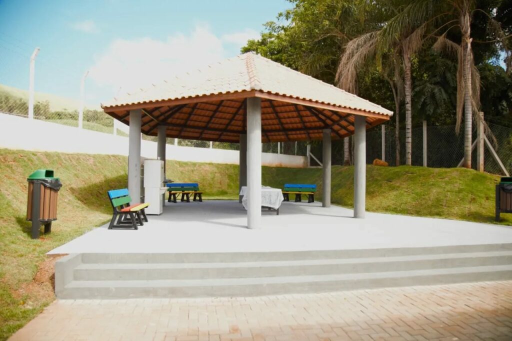 321547972_876636570029700_1707352920282287521_n