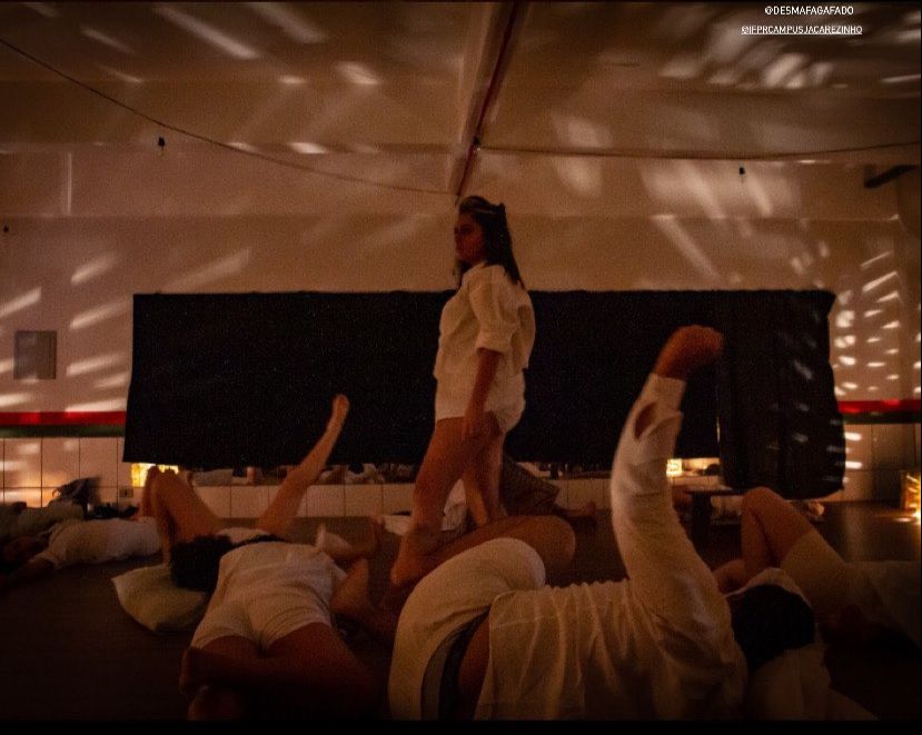 77b0482f-9dc8-42b4-ba05-01a09eda80f7