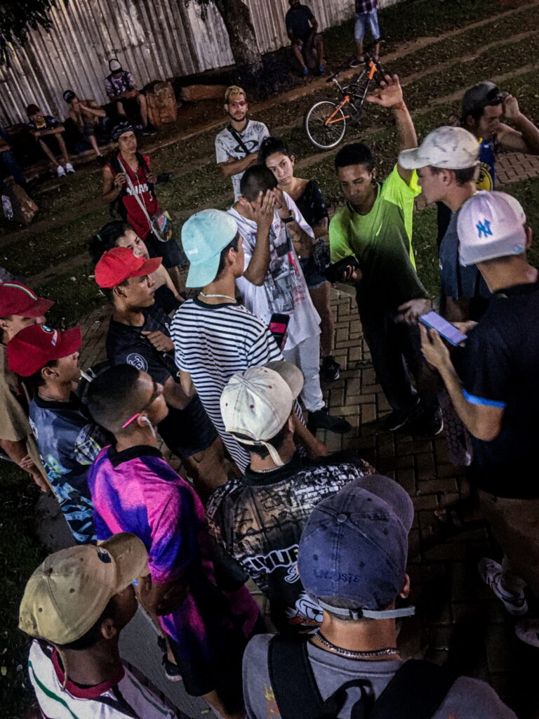 D8E646F3-4097-4E10-991C-B9950D6F415F