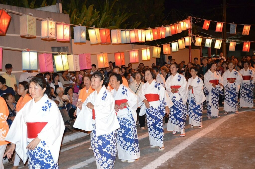 bon-odori-festa-tradicional