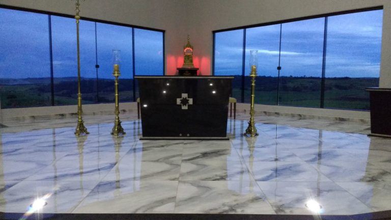 img_gra_002-1-768×432