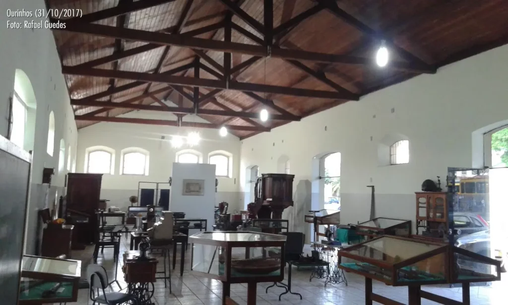 4px-BW84_n0QJGVPszge3NRBsKw-2VcOifrJIjPYFYkOtaCZxxXQ2eiQ55sNuC8q02uI3mE9IbaPOqKN319UJiD5Z64d0zkX5KTkdMs1kAqq3zrw1U_xjA